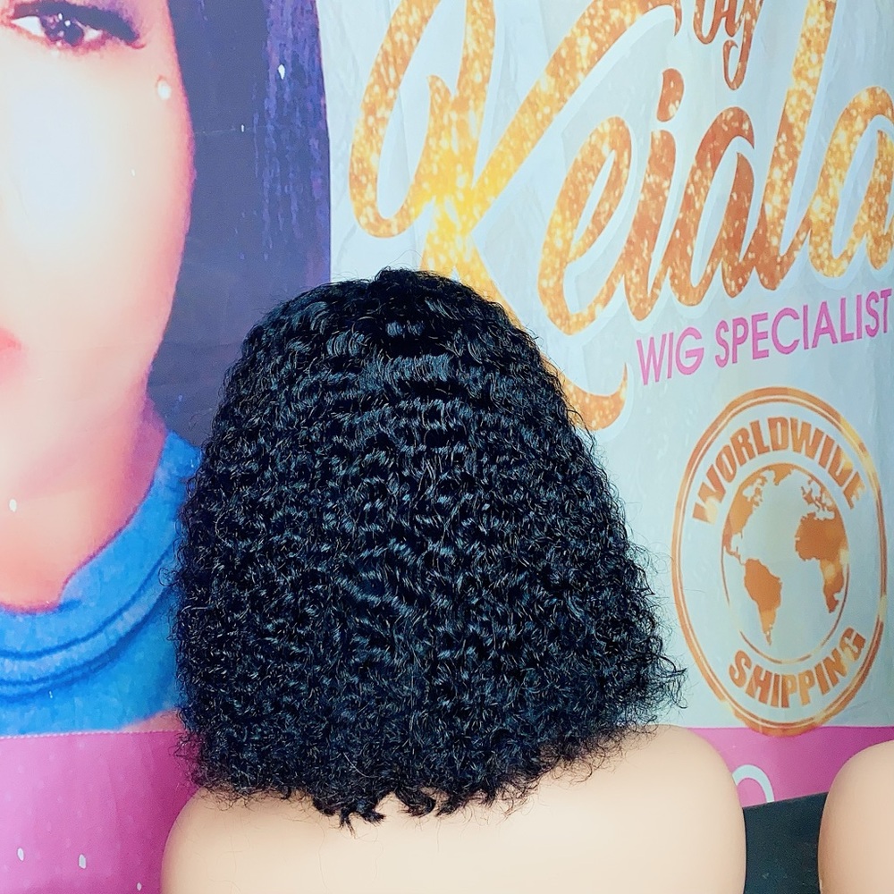 Frontal wig - Picture 3 of 3